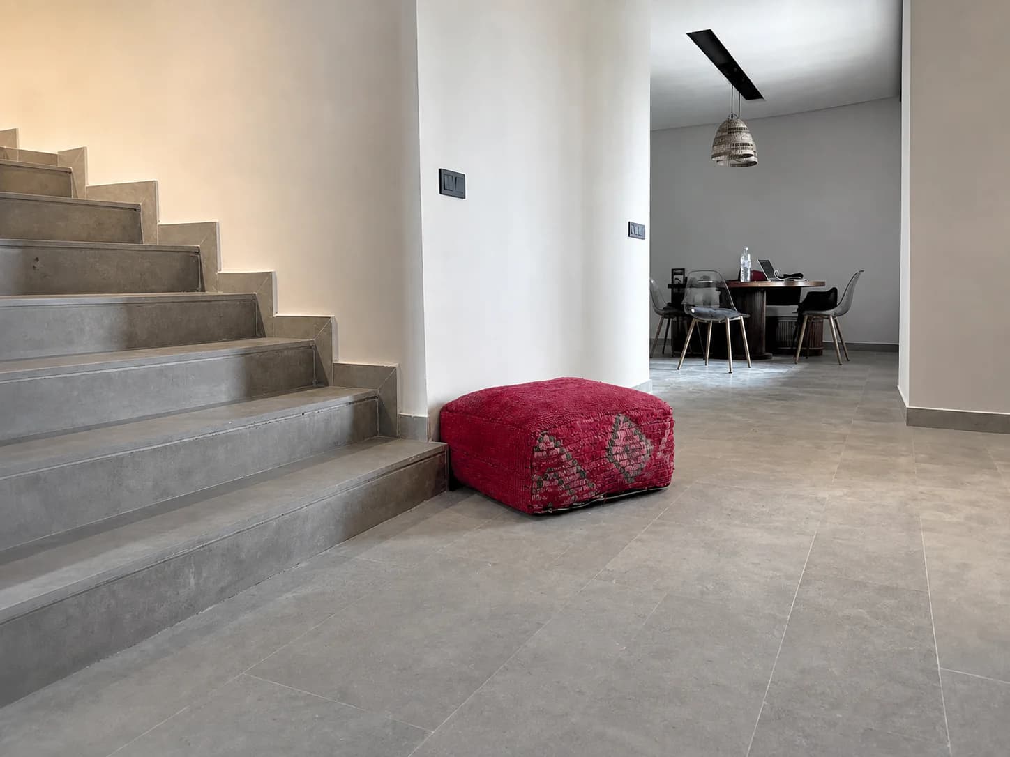 Avallon Grey floor and stair in a contemporary home